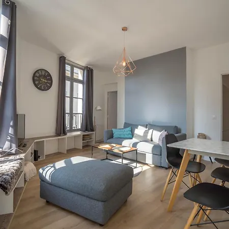 Apartment Charming Center Flat