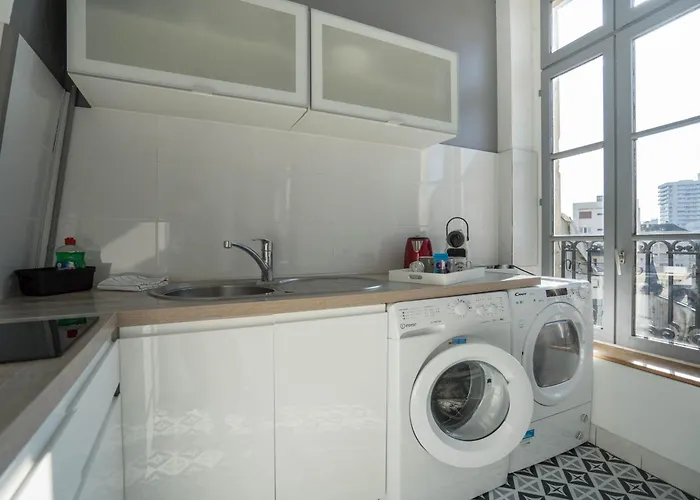 Charming Center Flat Apartment *